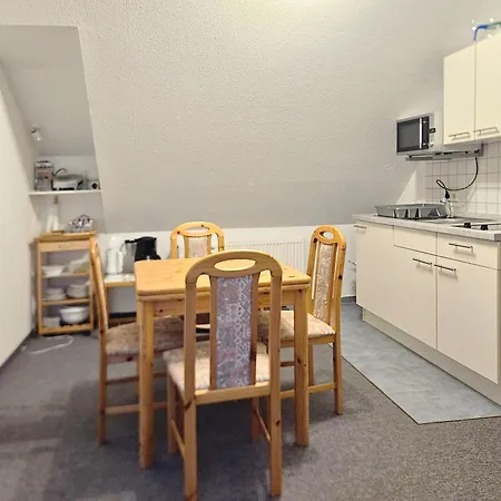 Zander 10 Apartman